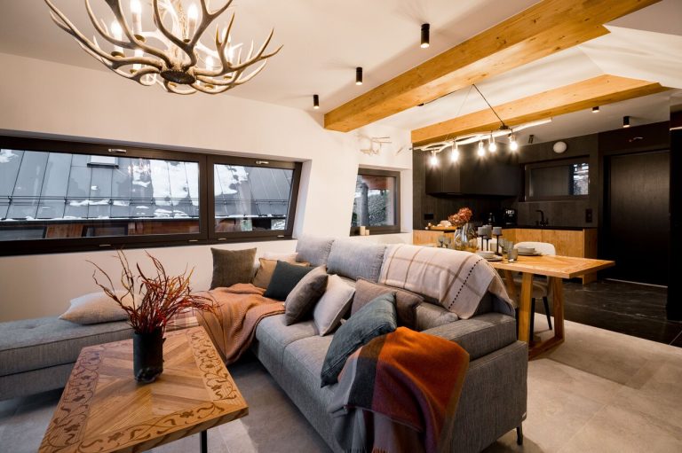 Sypialnia marzeń – jak zaprojektować przestrzeń idealną do regeneracji w 2026 roku?